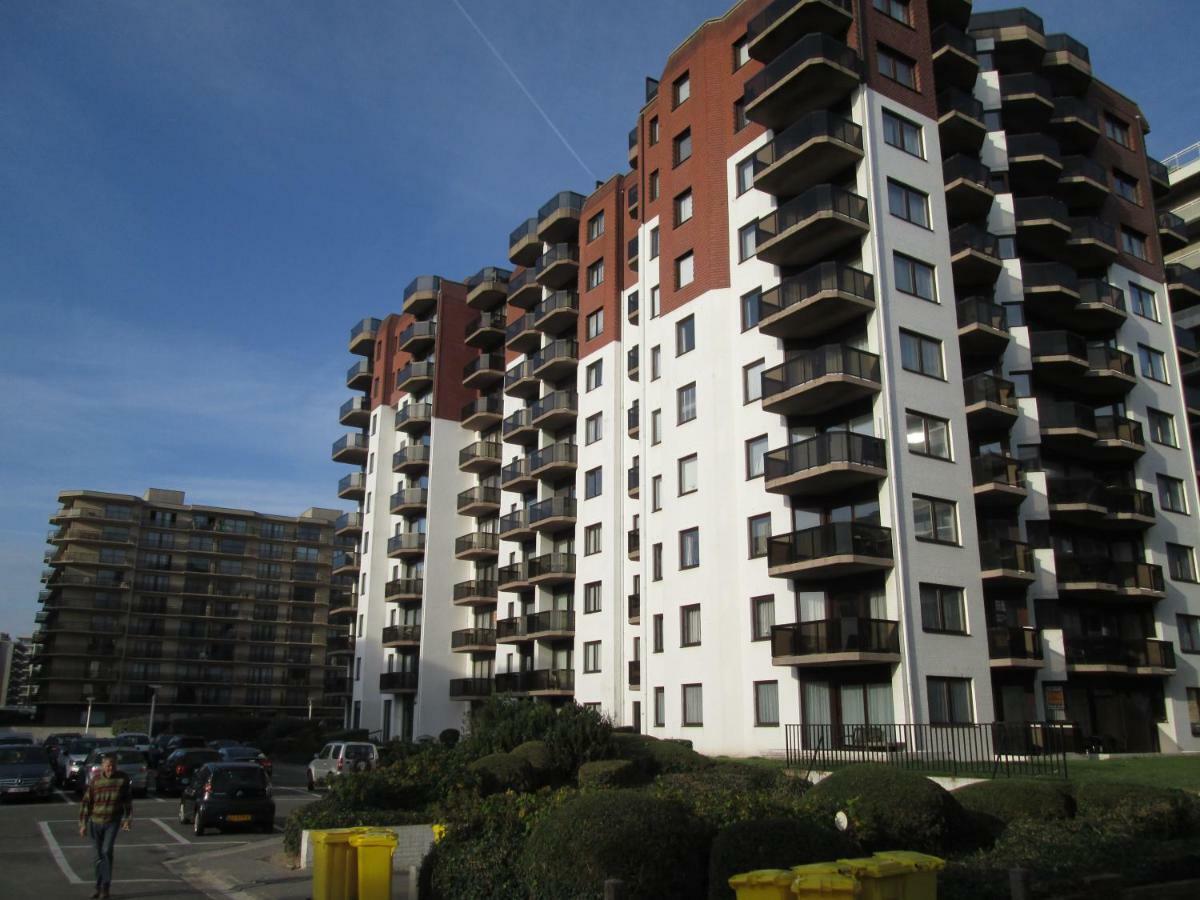 De Panne Plaza Apartamento Exterior foto